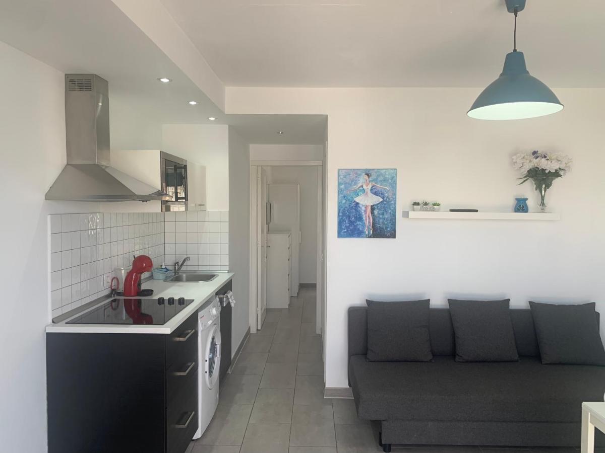 La Perla De S.Valentin Apartment คอร์ราเลโฮ ภายนอก รูปภาพ